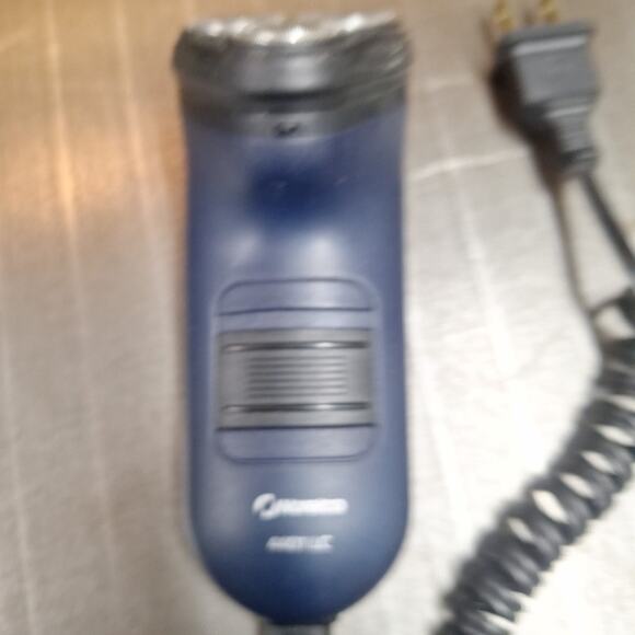 Philips Norelco Corded Electric Shaver 4401 LC Lift And Cut W Power Cord Tested - Picture 2 of 4